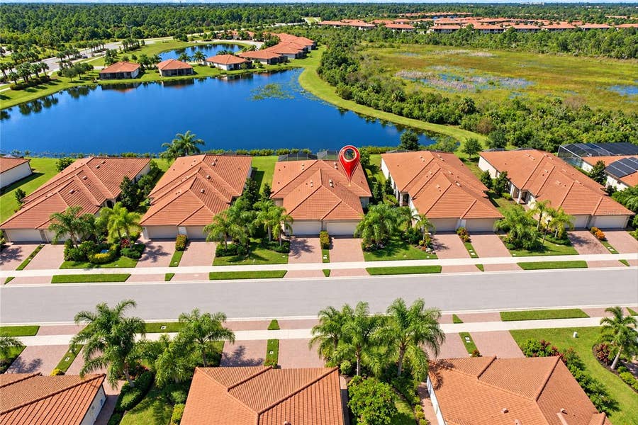 Property photo for 24033 CANTERWOOD WAY, Venice, FL