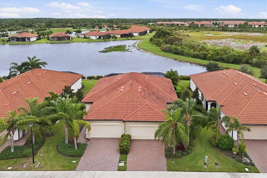 Property photo for 24033 CANTERWOOD WAY, Venice, FL
