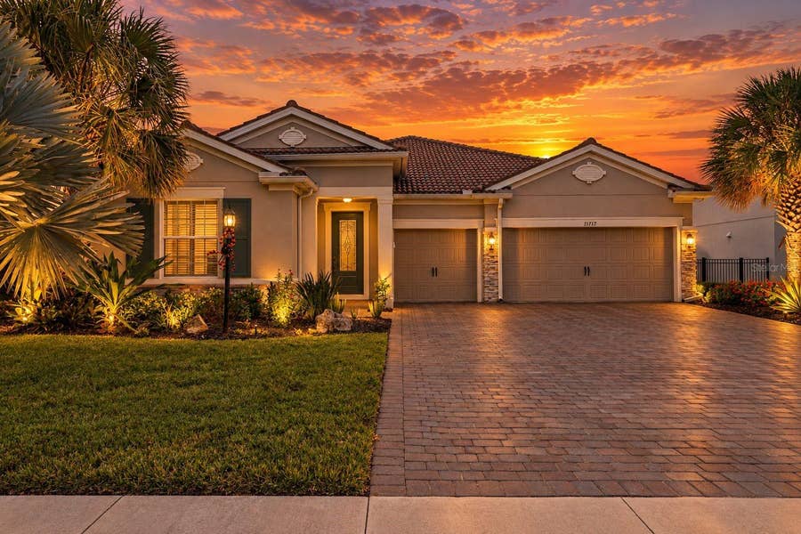 Property photo for 11717 GOLDEN BAY PLACE, Bradenton, FL