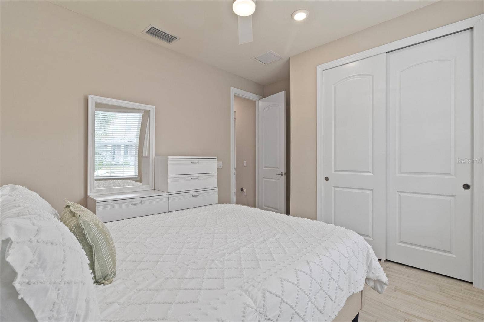 11717 GOLDEN BAY PLACE, Bradenton, FL 34211 11717 GOLDEN BAY PLACE, Bradenton, FL 34211