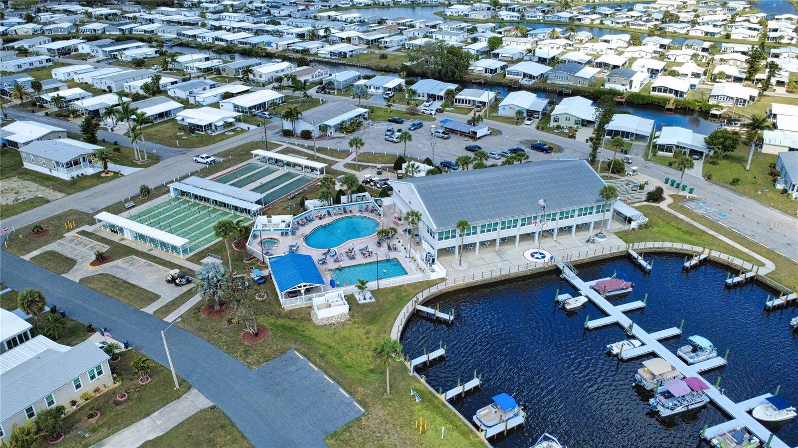 560 FAIRMOUNT DRIVE, North Port, FL 34287 560 FAIRMOUNT DRIVE, North Port, FL 34287