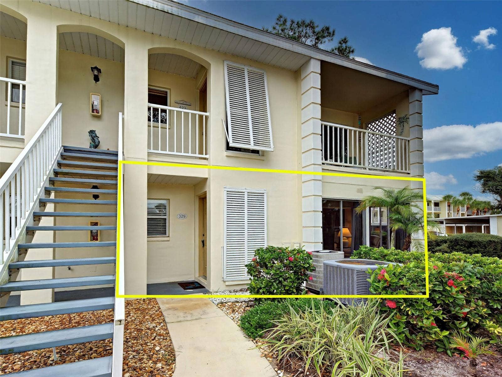 435 CERROMAR LANE, #329, Venice, FL 34293