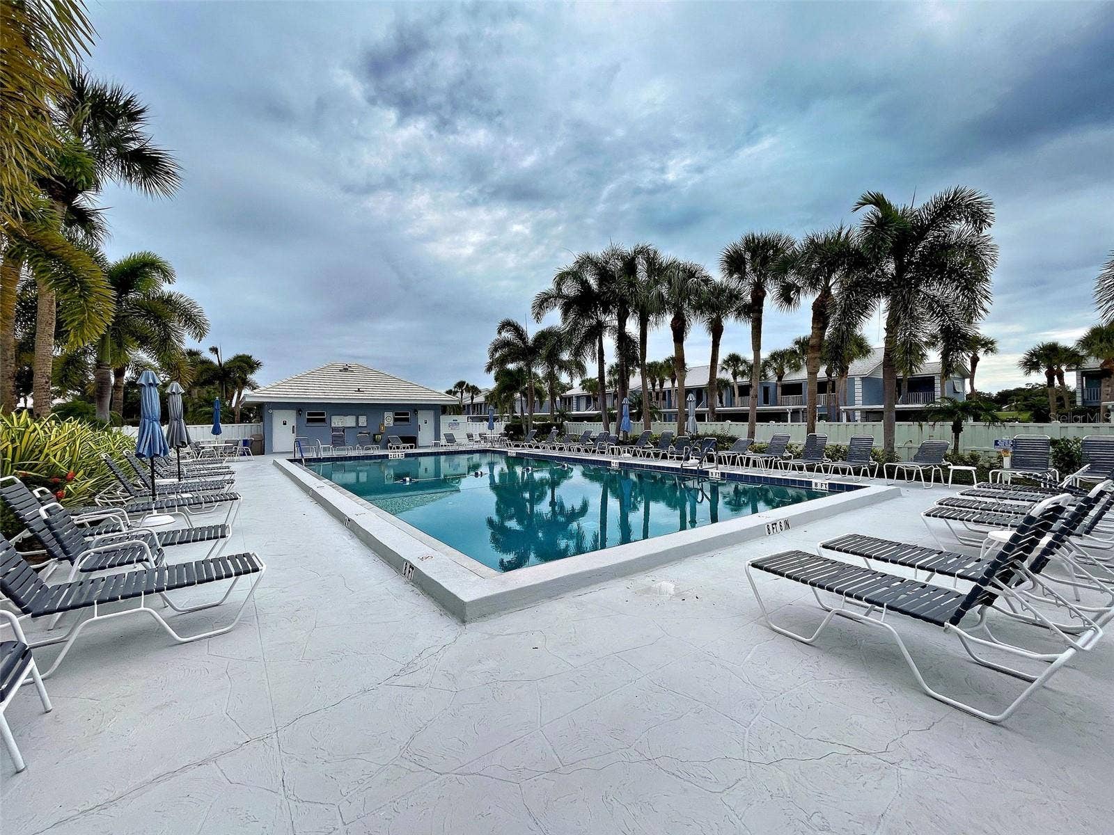 435 CERROMAR LANE, #329, Venice, FL 34293