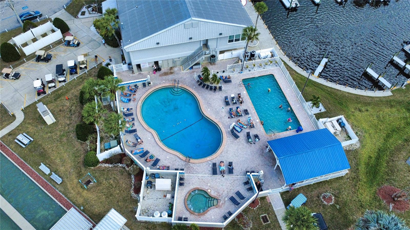 225 BLACKBURN BOULEVARD, North Port, FL 34287