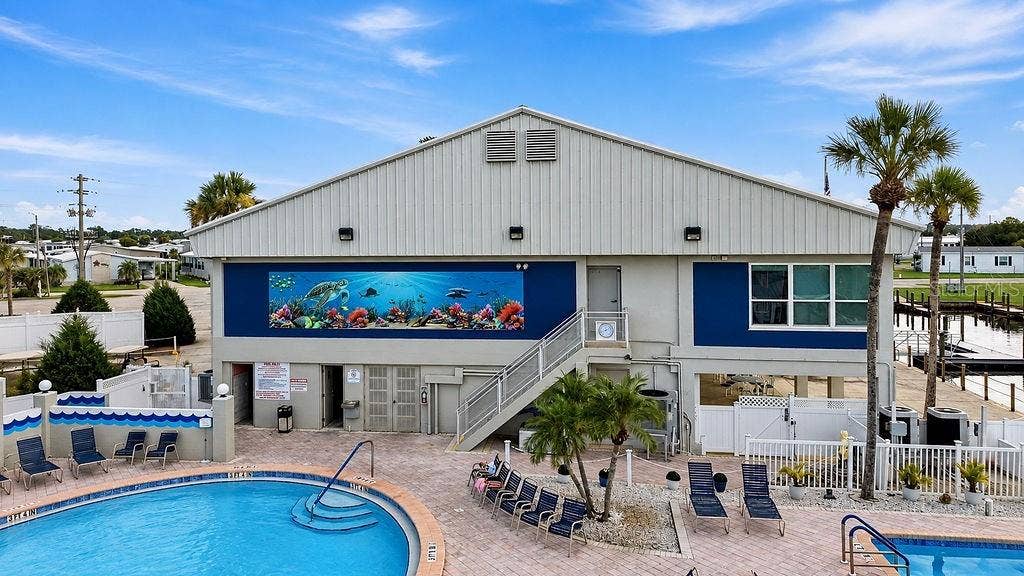 225 BLACKBURN BOULEVARD, North Port, FL 34287