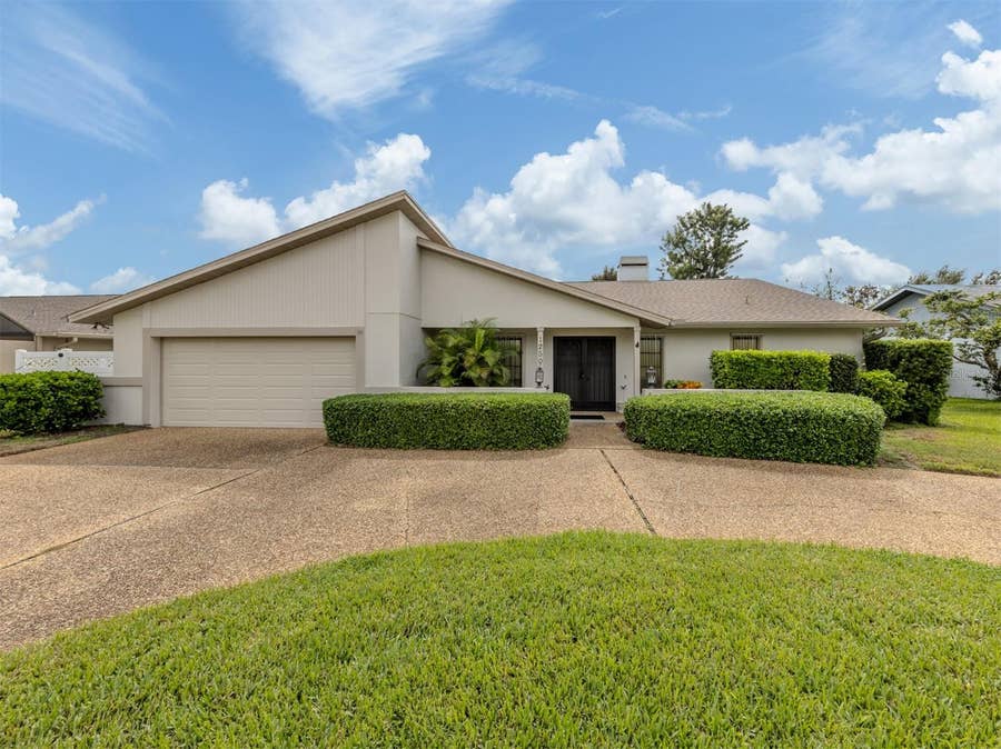 Property photo for 1250 WATERSIDE LANE, Venice, FL
