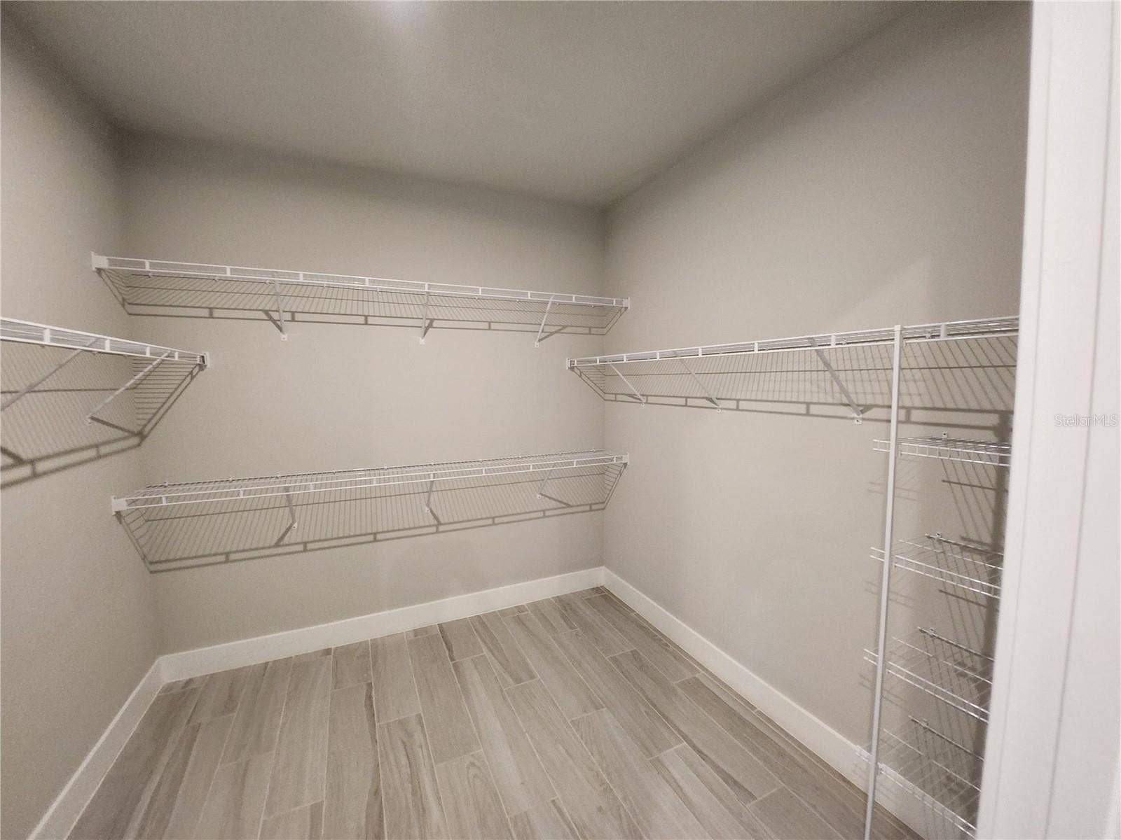 20465 BANDERA PLACE, Venice, FL 34293 Premier Closet