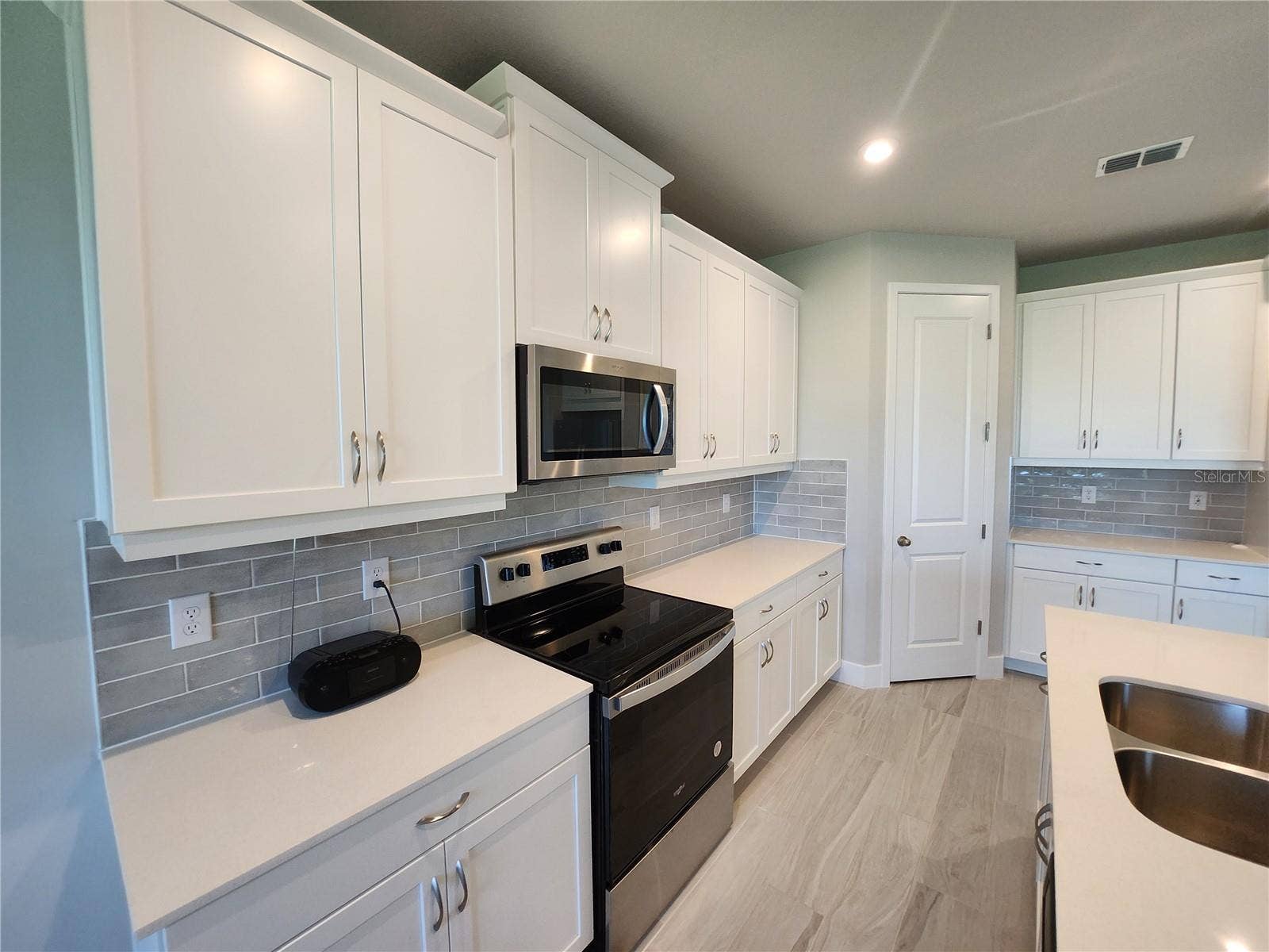 20465 BANDERA PLACE, Venice, FL 34293 Kitchen