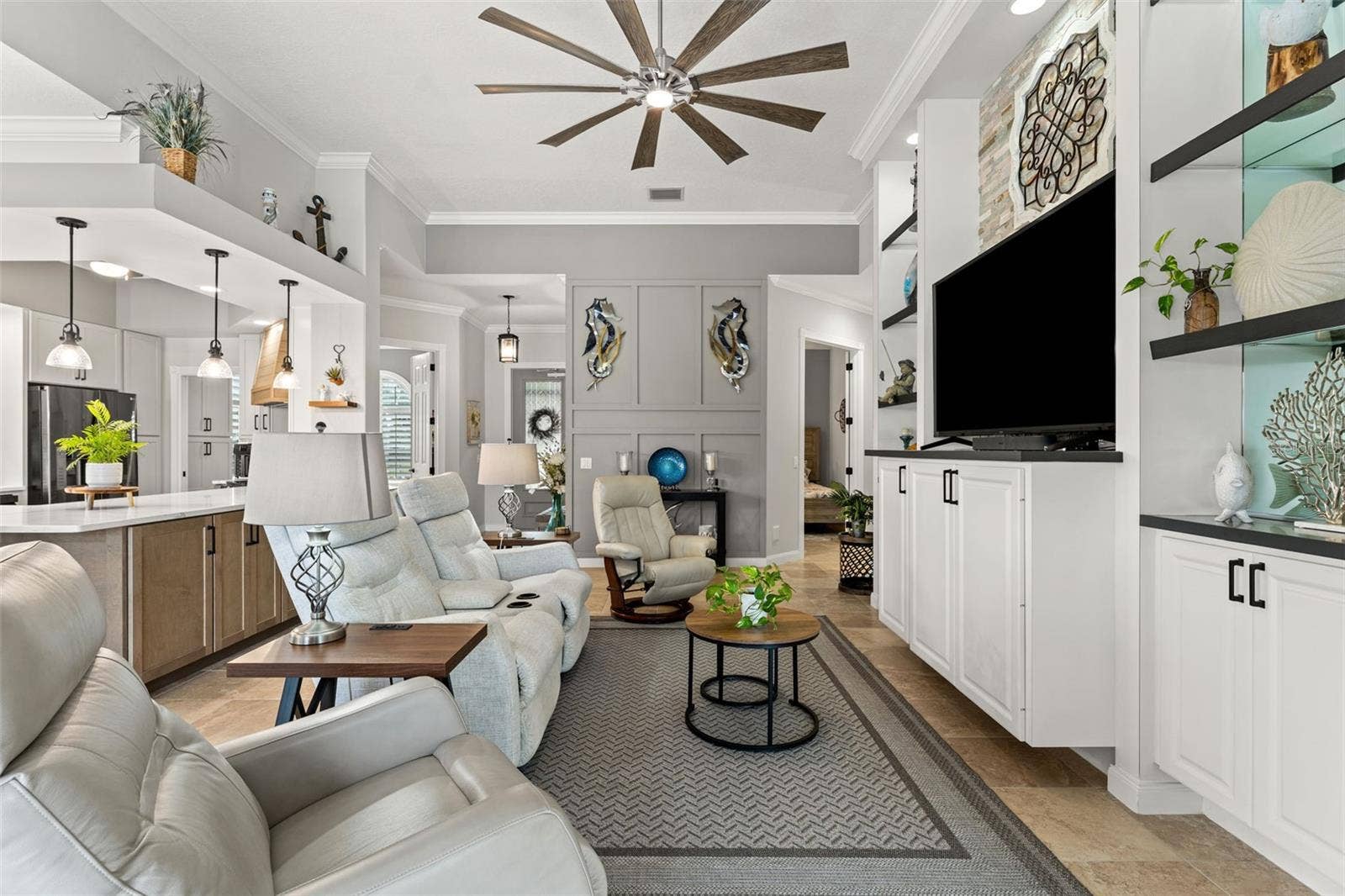 13150 GUYANA STREET, Venice, FL 34293 Crown molding throughout