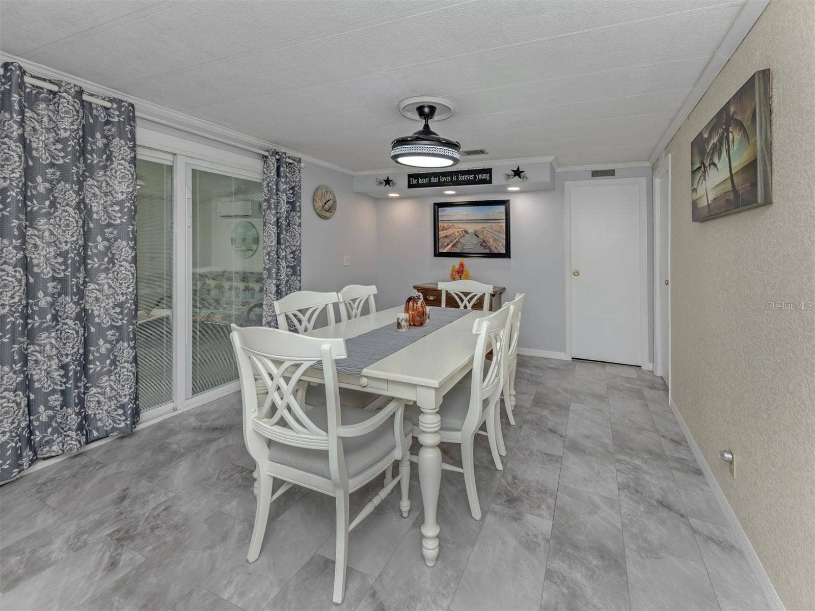 196 PALM HARBOR DRIVE, North Port, FL 34287 196 PALM HARBOR DRIVE, North Port, FL 34287