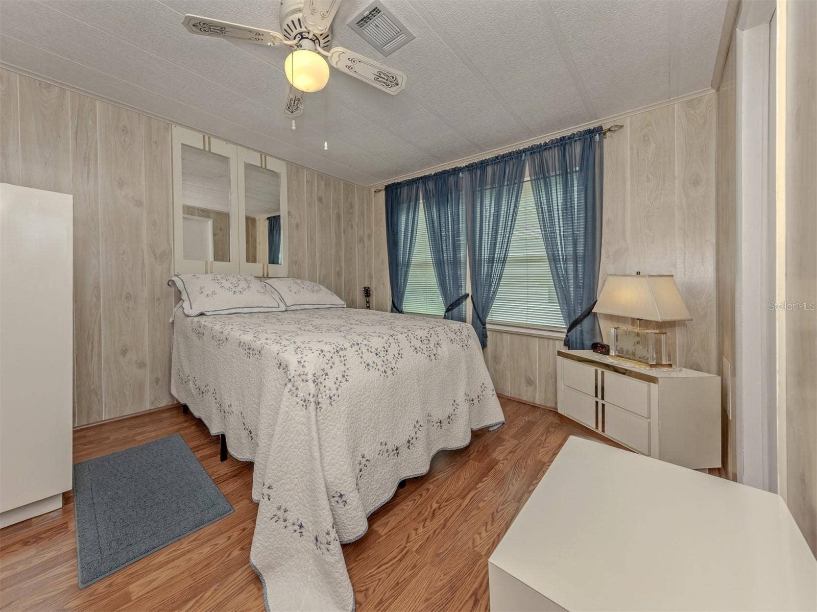 196 PALM HARBOR DRIVE, North Port, FL 34287 196 PALM HARBOR DRIVE, North Port, FL 34287