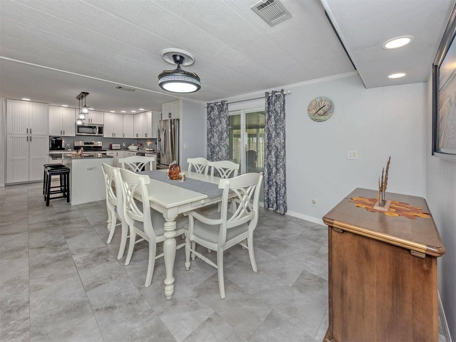 196 PALM HARBOR DRIVE, North Port, FL 34287 196 PALM HARBOR DRIVE, North Port, FL 34287
