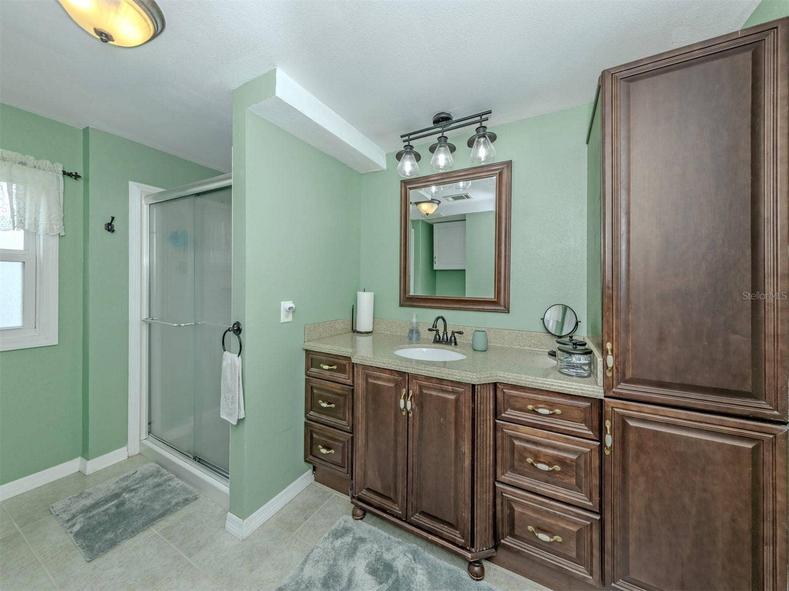 196 PALM HARBOR DRIVE, North Port, FL 34287 196 PALM HARBOR DRIVE, North Port, FL 34287