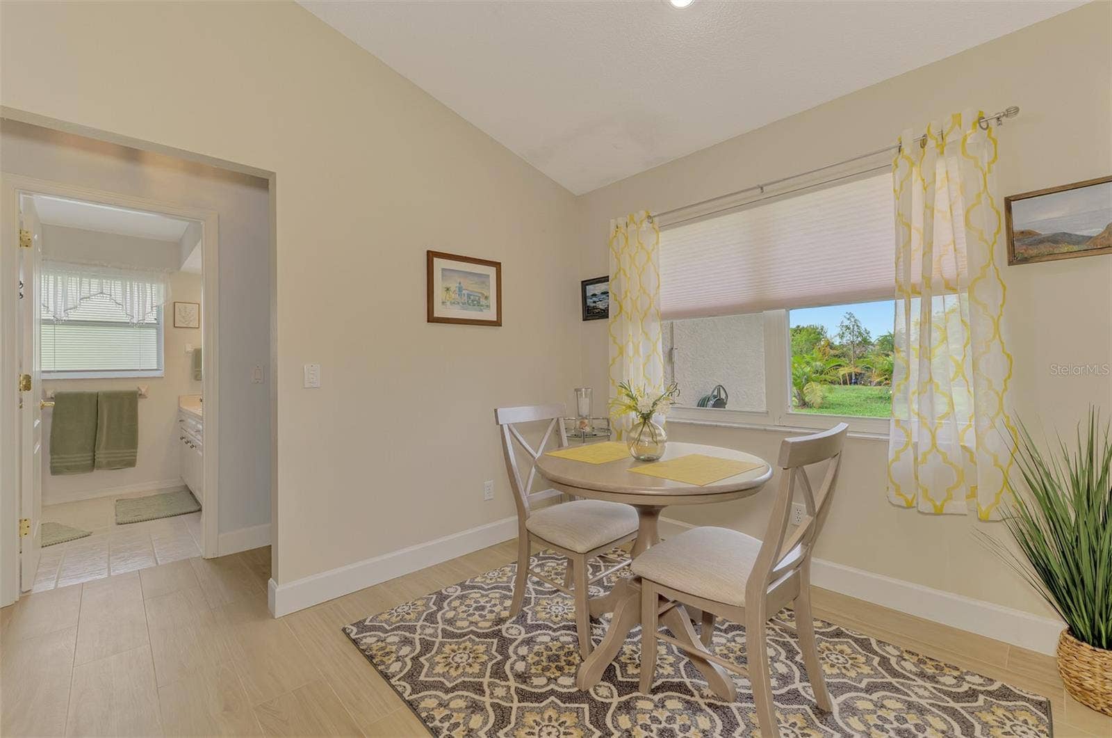 426 BERMUDA ISLES CIRCLE, Venice, FL 34292 426 BERMUDA ISLES CIRCLE, Venice, FL 34292