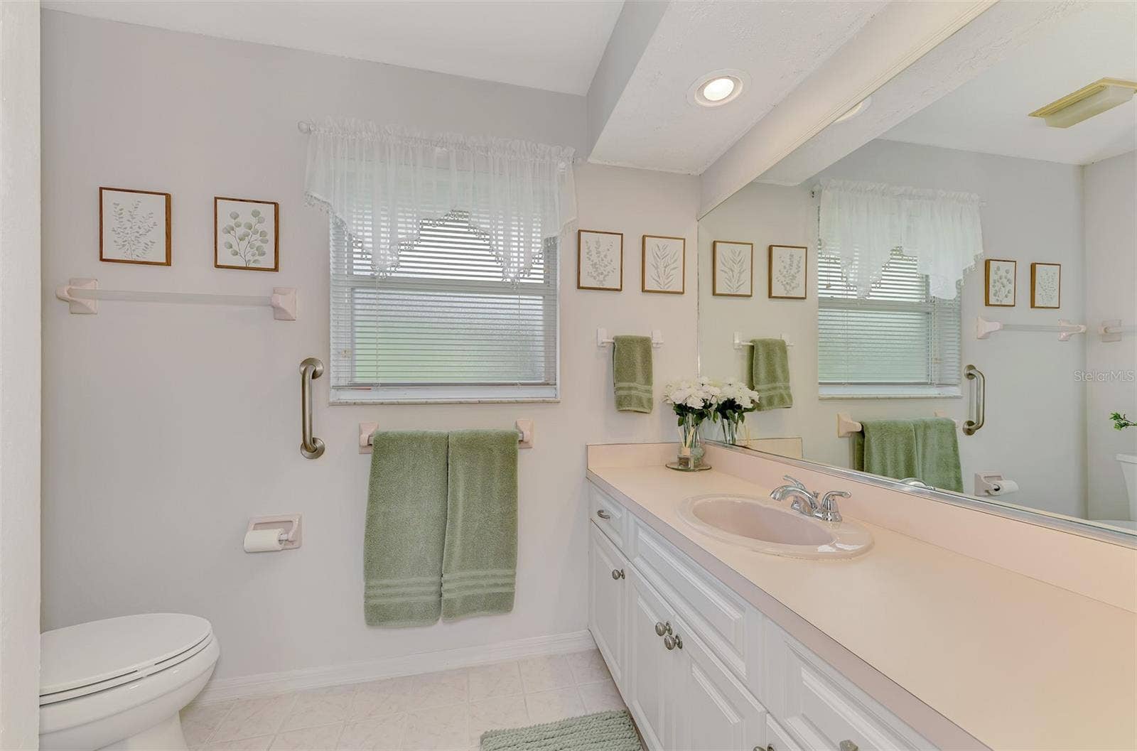 426 BERMUDA ISLES CIRCLE, Venice, FL 34292 426 BERMUDA ISLES CIRCLE, Venice, FL 34292