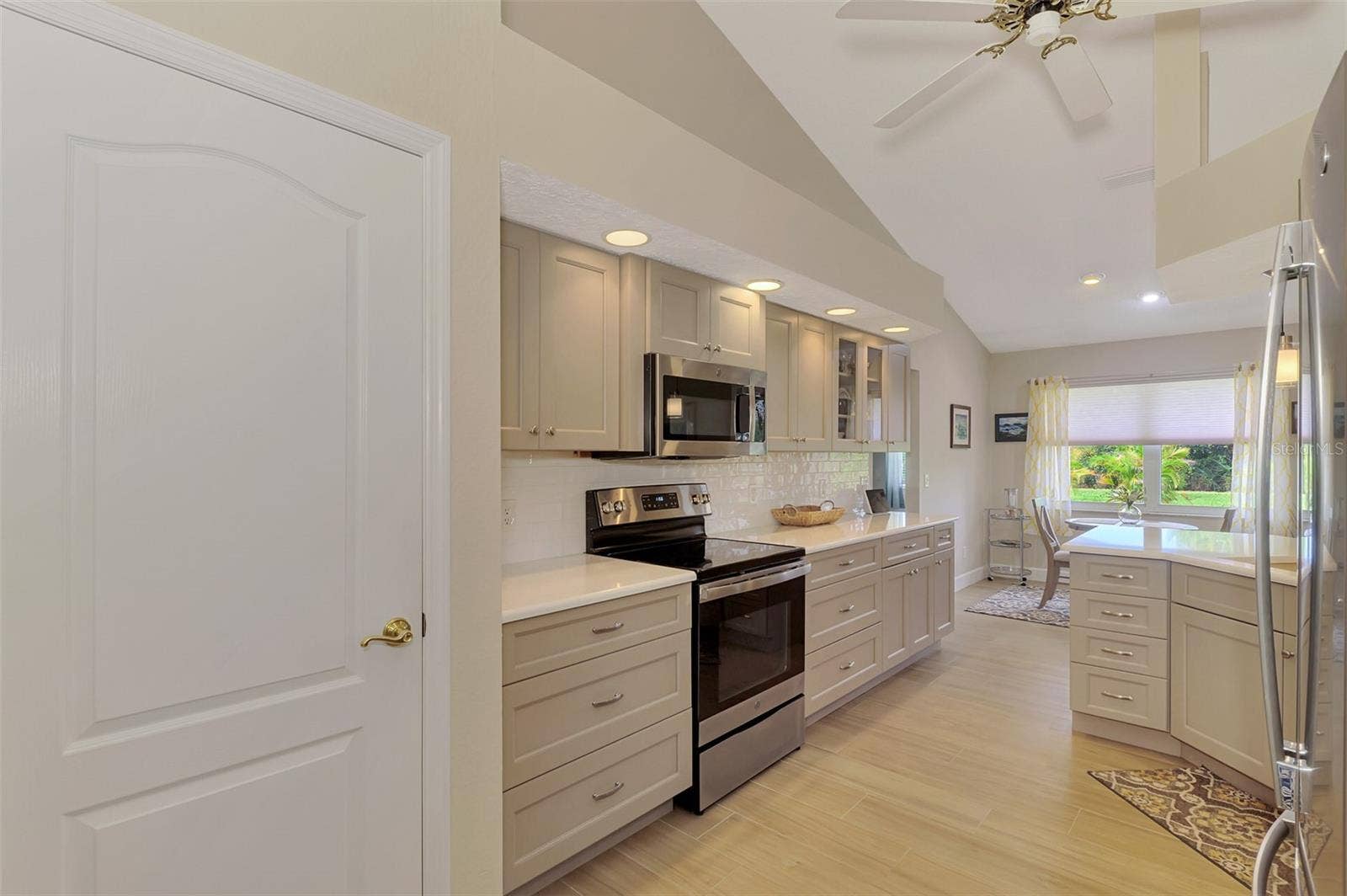 426 BERMUDA ISLES CIRCLE, Venice, FL 34292 426 BERMUDA ISLES CIRCLE, Venice, FL 34292