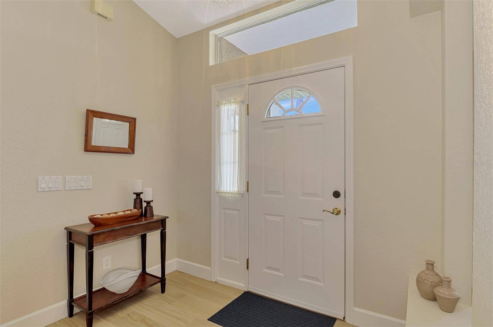 426 BERMUDA ISLES CIRCLE, Venice, FL 34292 426 BERMUDA ISLES CIRCLE, Venice, FL 34292