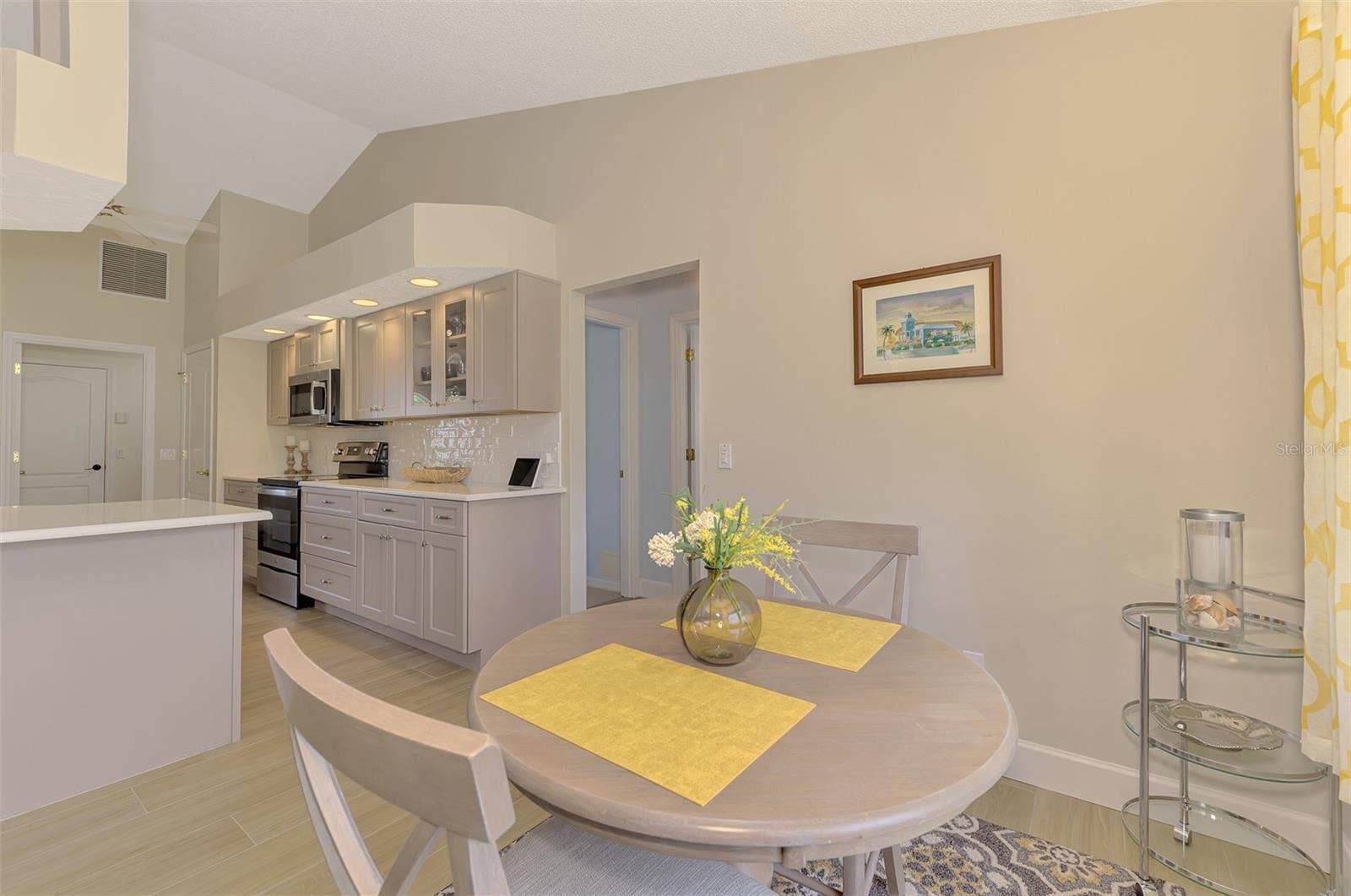 426 BERMUDA ISLES CIRCLE, Venice, FL 34292 426 BERMUDA ISLES CIRCLE, Venice, FL 34292