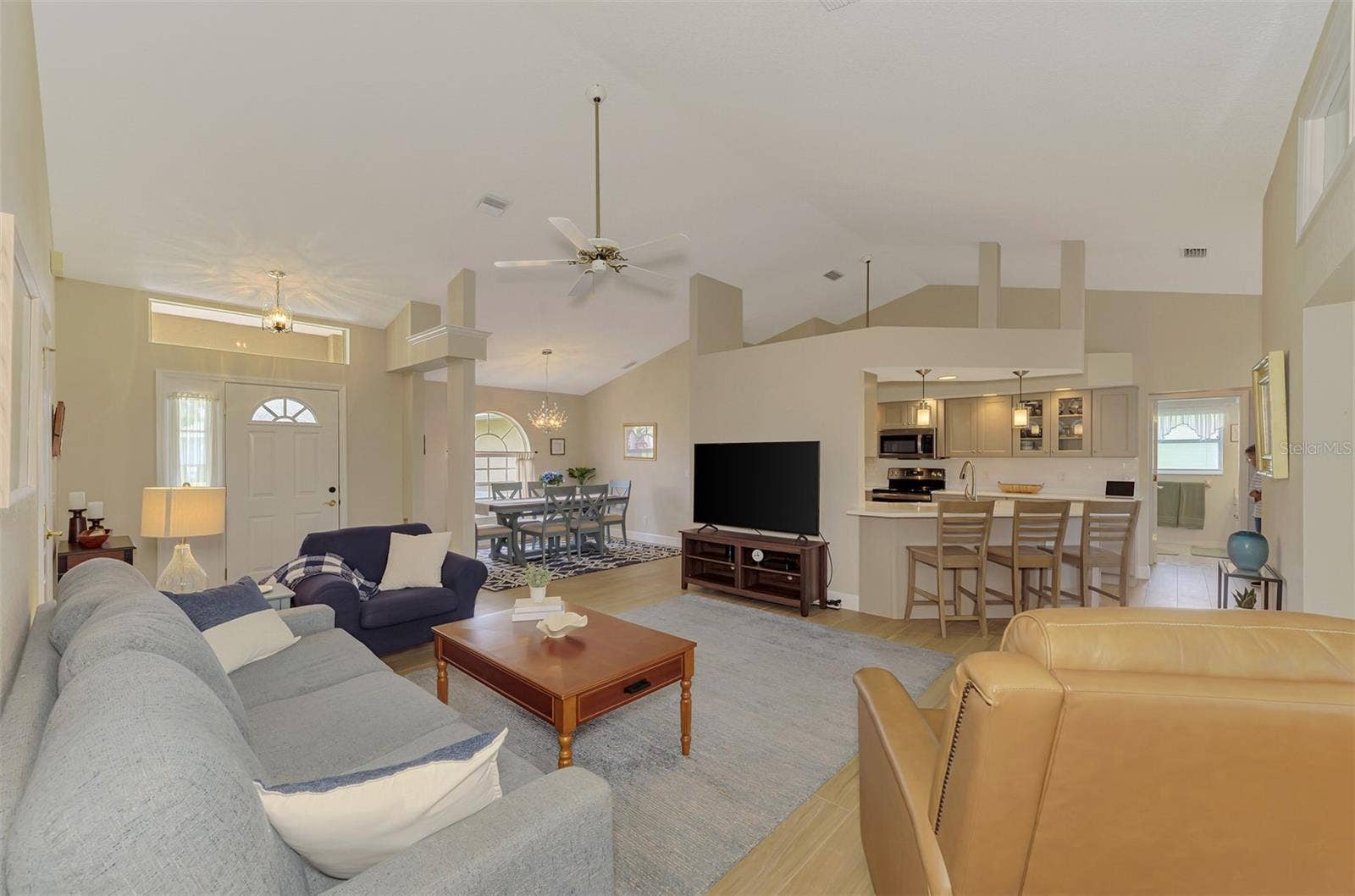426 BERMUDA ISLES CIRCLE, Venice, FL 34292 426 BERMUDA ISLES CIRCLE, Venice, FL 34292