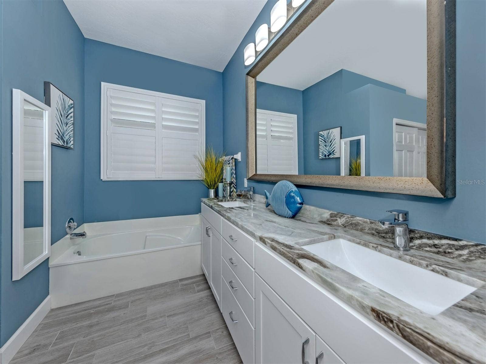 565 FALLBROOK DRIVE, Venice, FL 34292