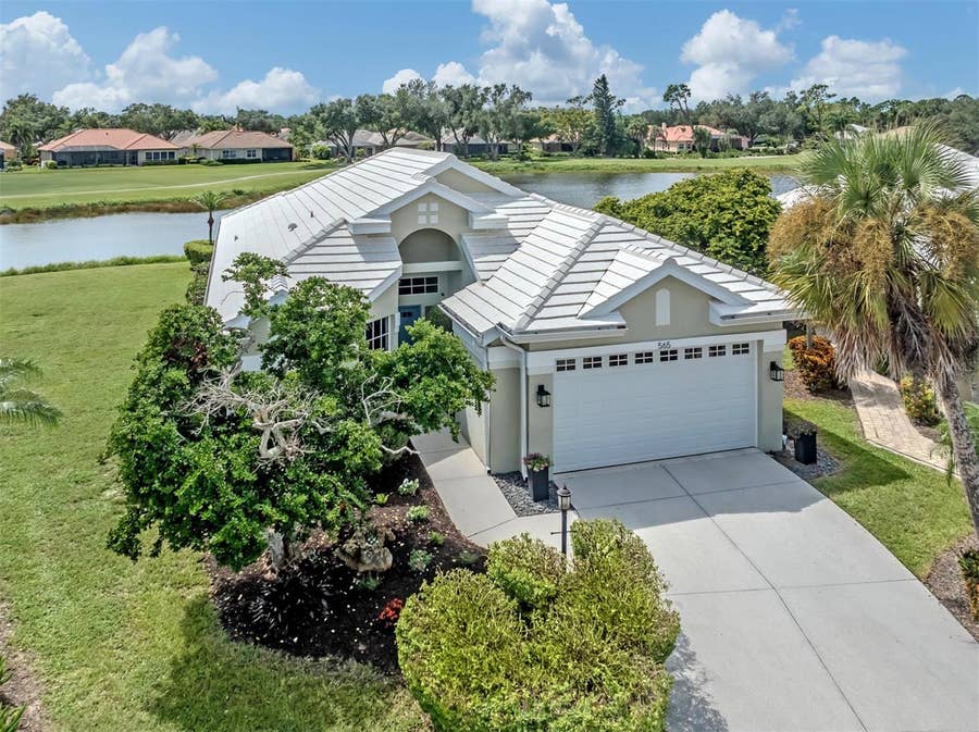 Property photo for 565 FALLBROOK DRIVE, Venice, FL