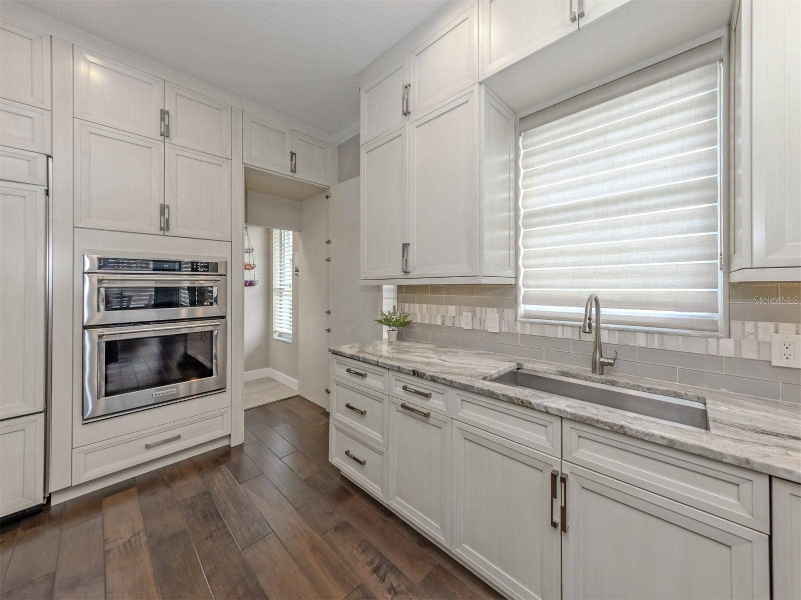 565 FALLBROOK DRIVE, Venice, FL 34292
