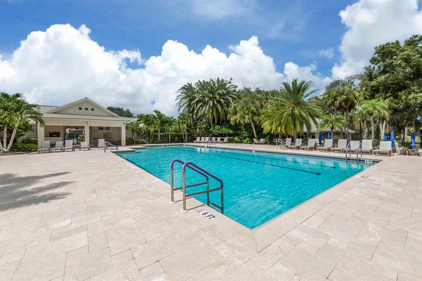 565 FALLBROOK DRIVE, Venice, FL 34292