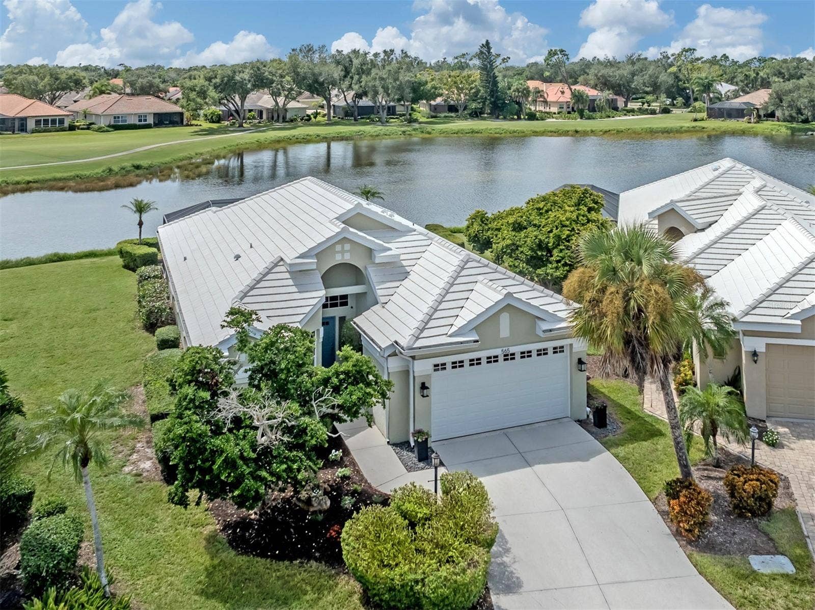 565 FALLBROOK DRIVE, Venice, FL 34292