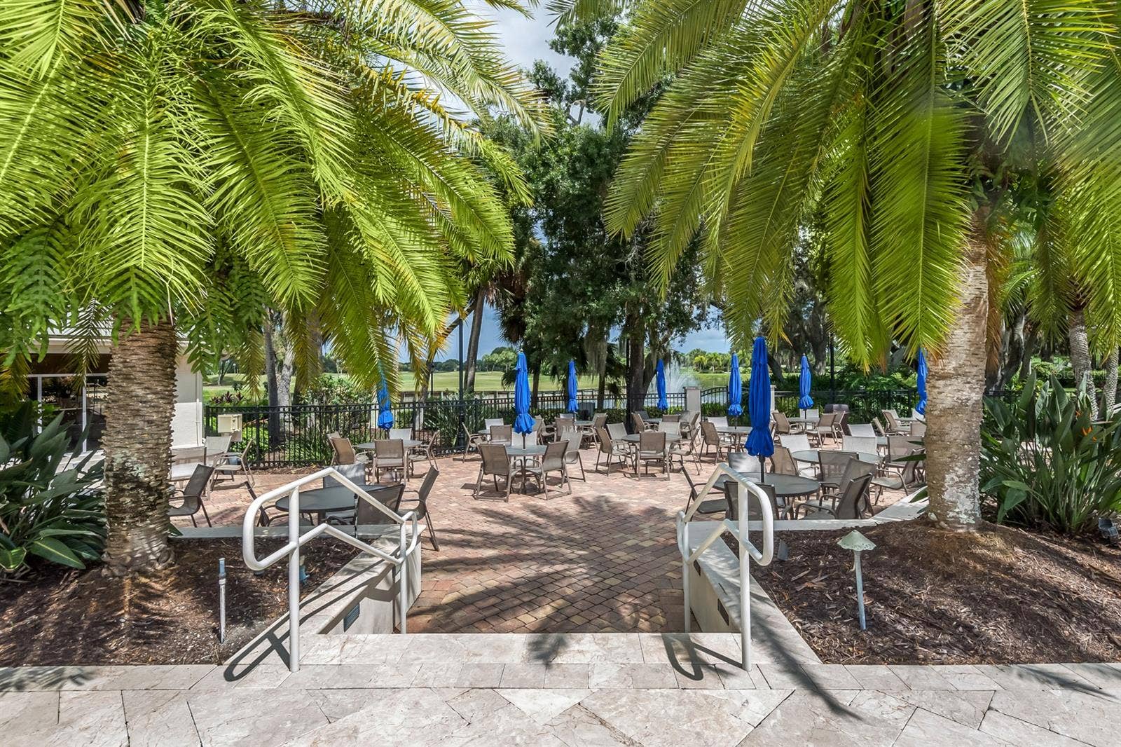 565 FALLBROOK DRIVE, Venice, FL 34292