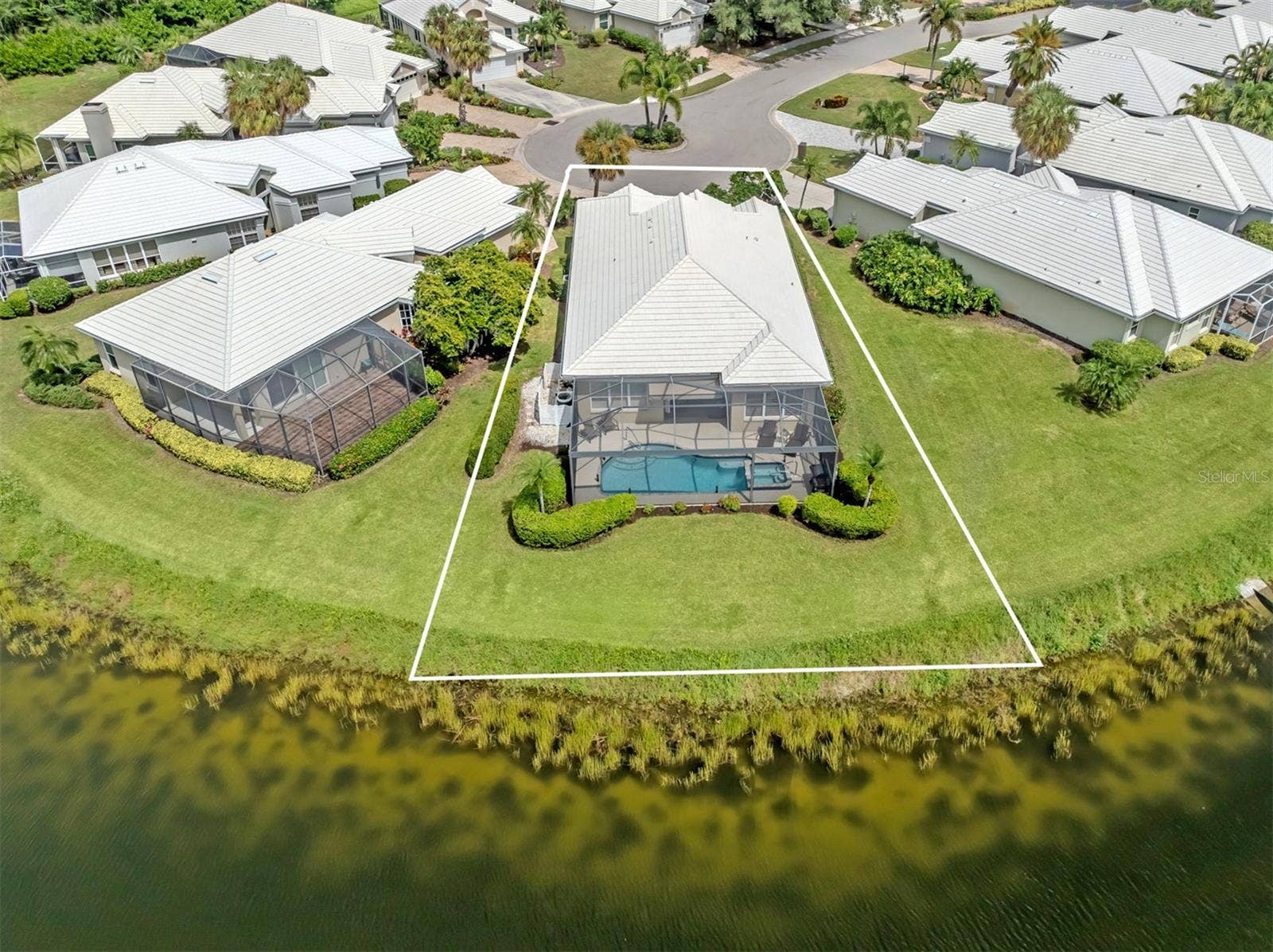 565 FALLBROOK DRIVE, Venice, FL 34292