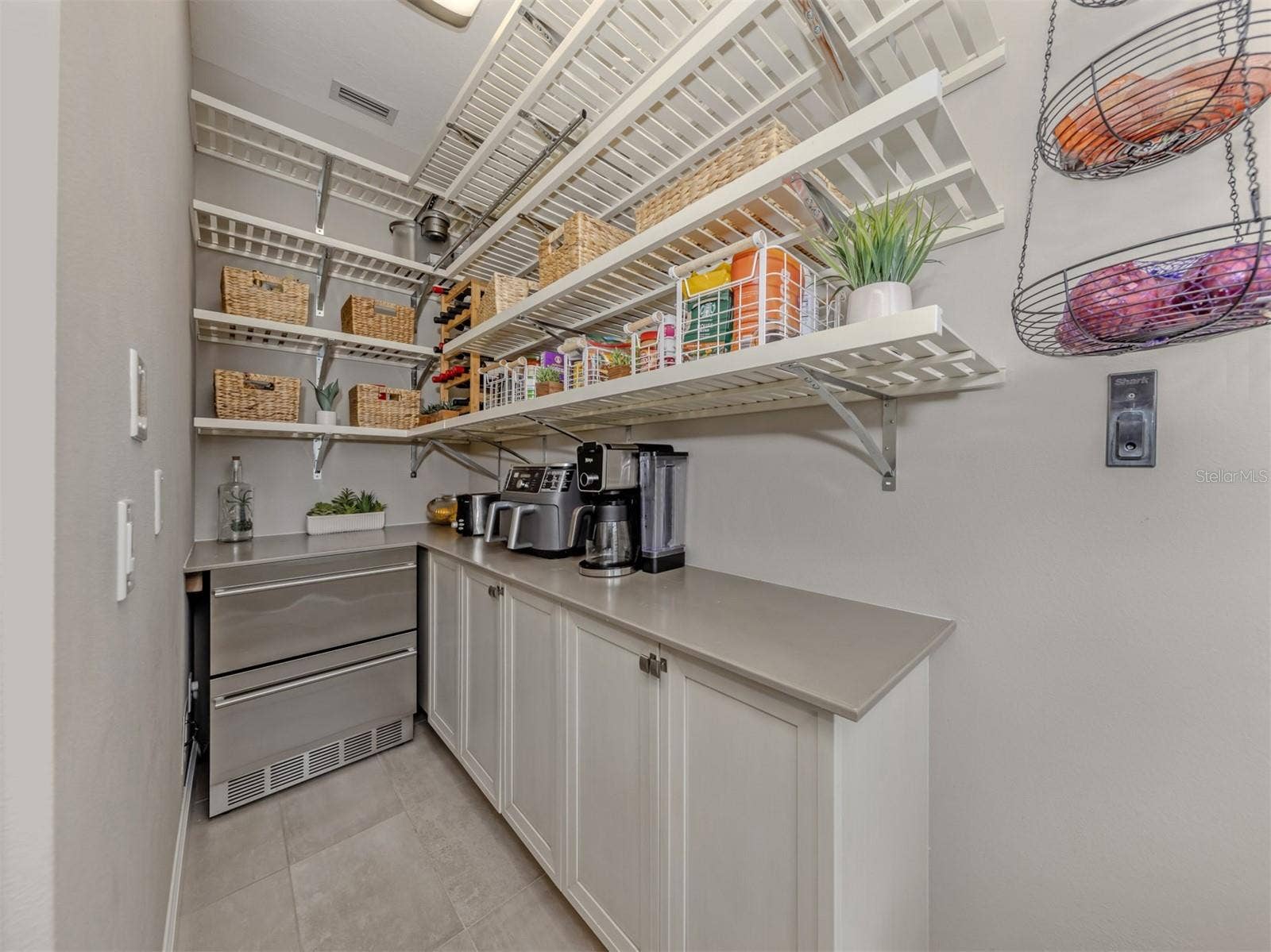 565 FALLBROOK DRIVE, Venice, FL 34292