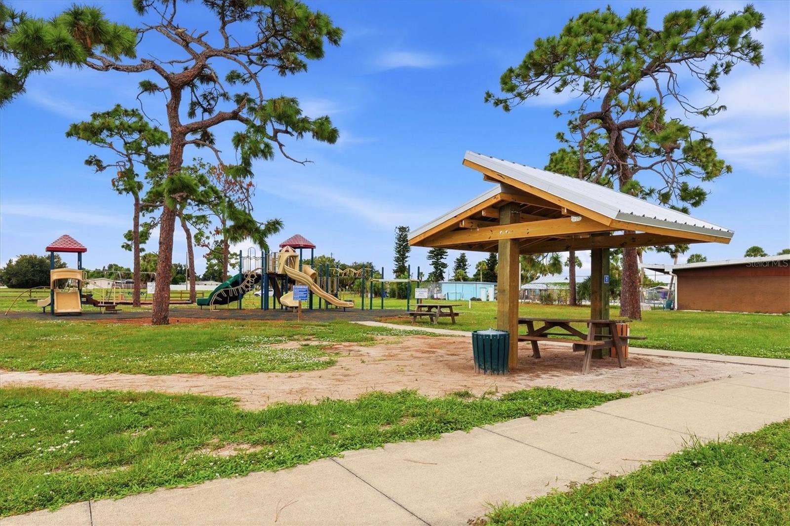 1714 CORAL SANDS COURT, Venice, FL 34293