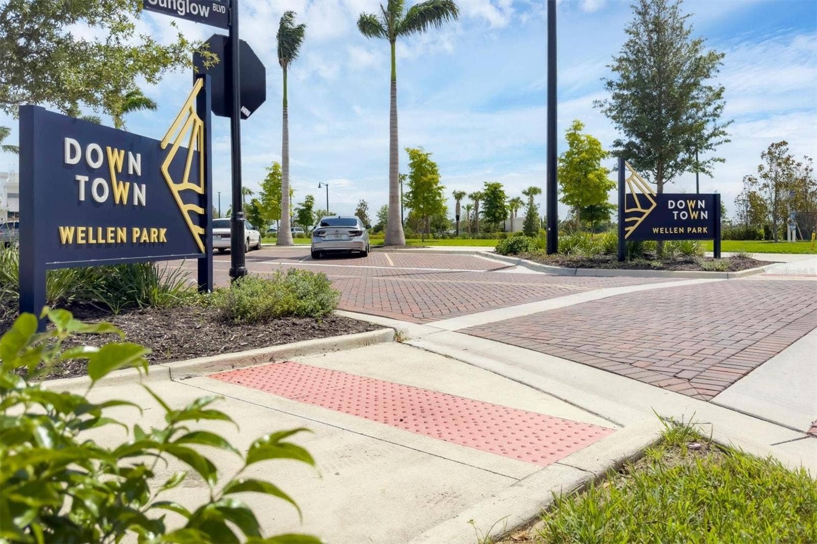 19256 JALISCA STREET, Venice, FL 34293 19256 JALISCA STREET, Venice, FL 34293