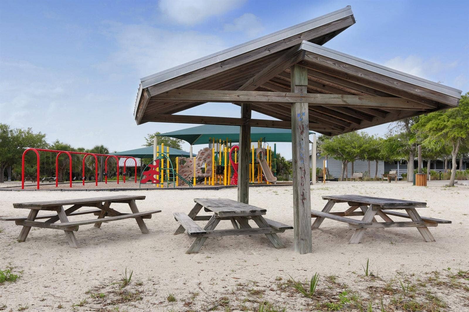5839 MCKINLEY ROAD, Venice, FL 34293 5839 MCKINLEY ROAD, Venice, FL 34293