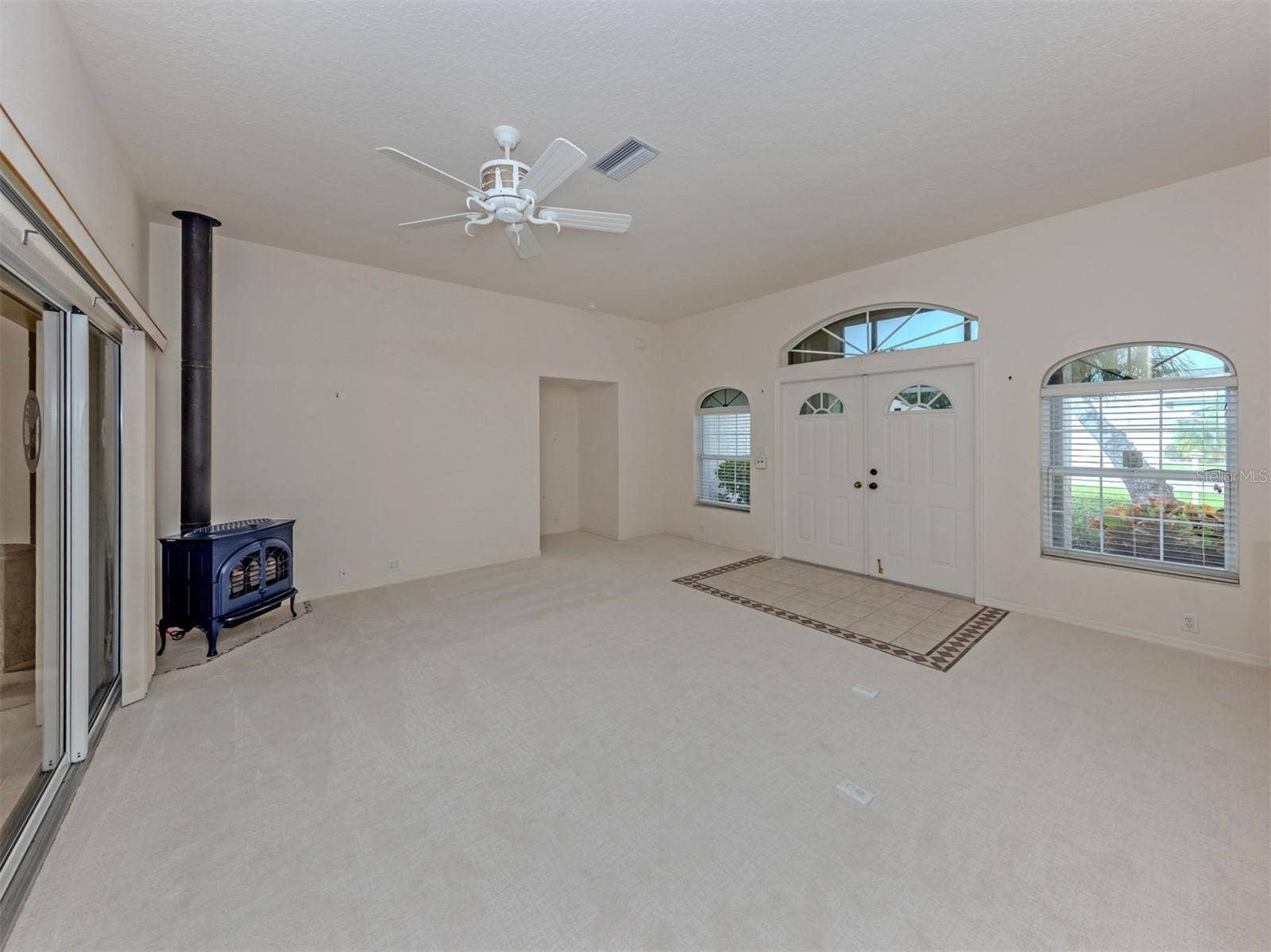 5839 MCKINLEY ROAD, Venice, FL 34293 5839 MCKINLEY ROAD, Venice, FL 34293