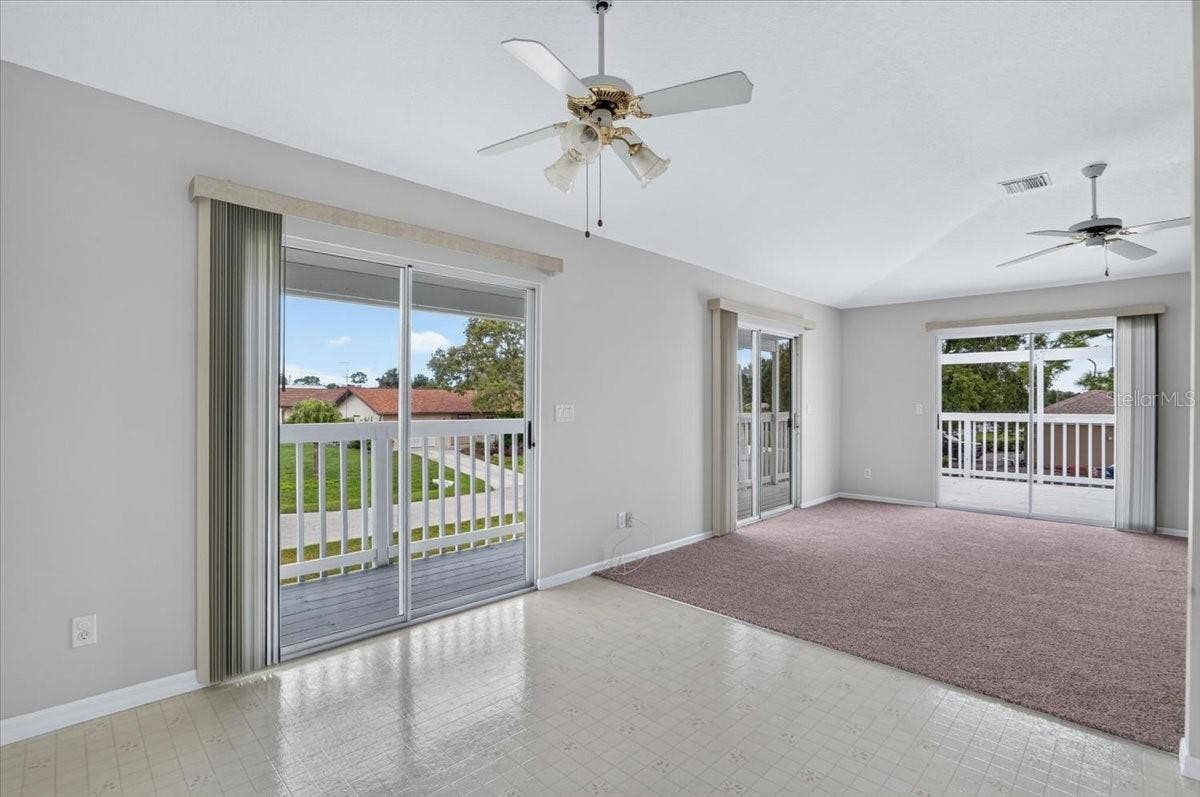 4104 STROMBUS ROAD, Venice, FL 34293 4104 STROMBUS ROAD, Venice, FL 34293