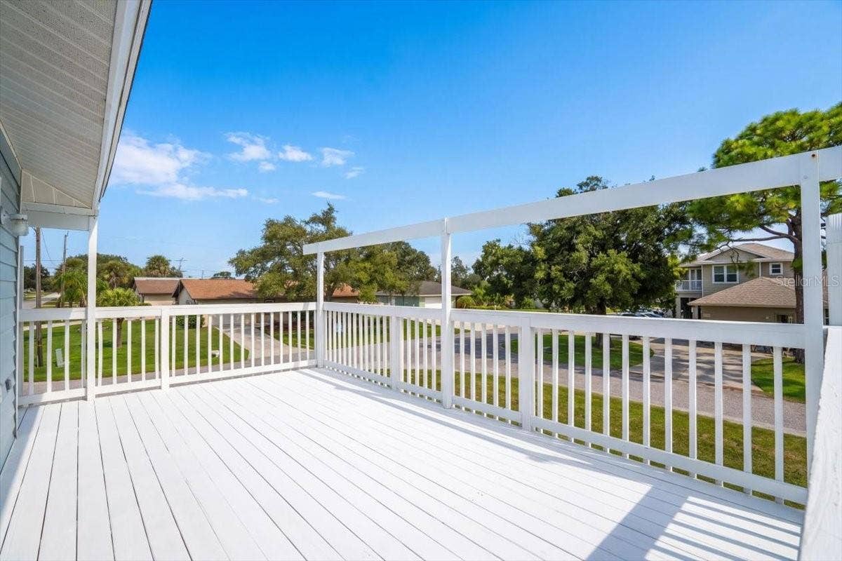 4104 STROMBUS ROAD, Venice, FL 34293 4104 STROMBUS ROAD, Venice, FL 34293