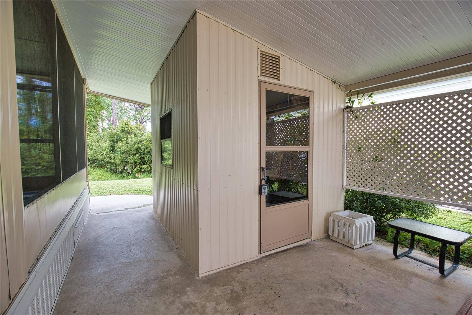 236 N FIJI CIRCLE, Englewood, FL 34223 236 N FIJI CIRCLE, Englewood, FL 34223