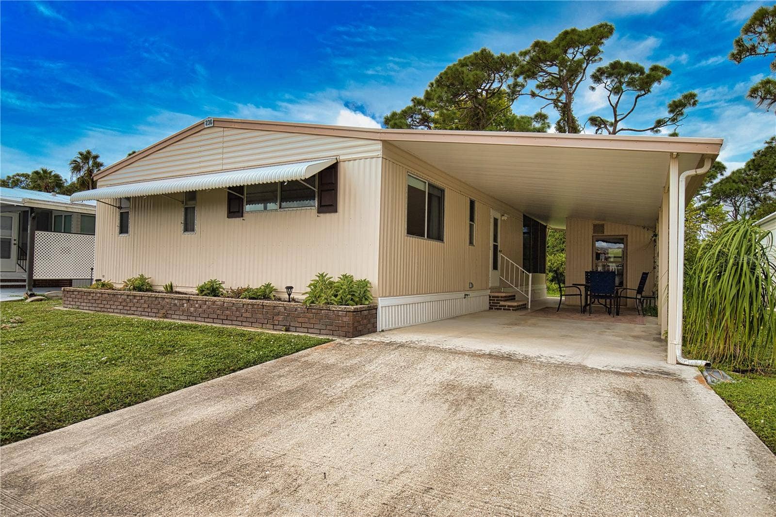236 N FIJI CIRCLE, Englewood, FL 34223 236 N FIJI CIRCLE, Englewood, FL 34223