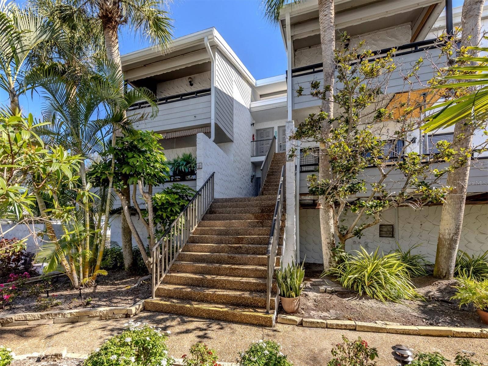 1555 TARPON CENTER DRIVE, #247, Venice, FL 34285