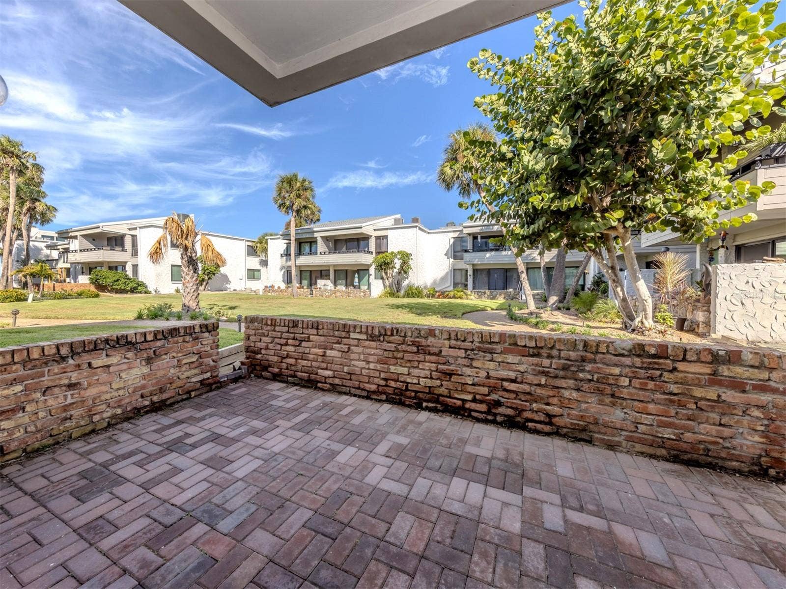 1555 TARPON CENTER DRIVE, #140, Venice, FL 34285