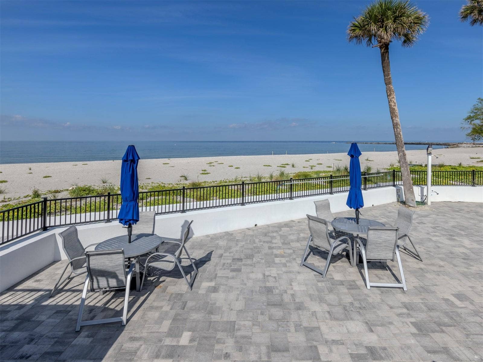 1555 TARPON CENTER DRIVE, #140, Venice, FL 34285
