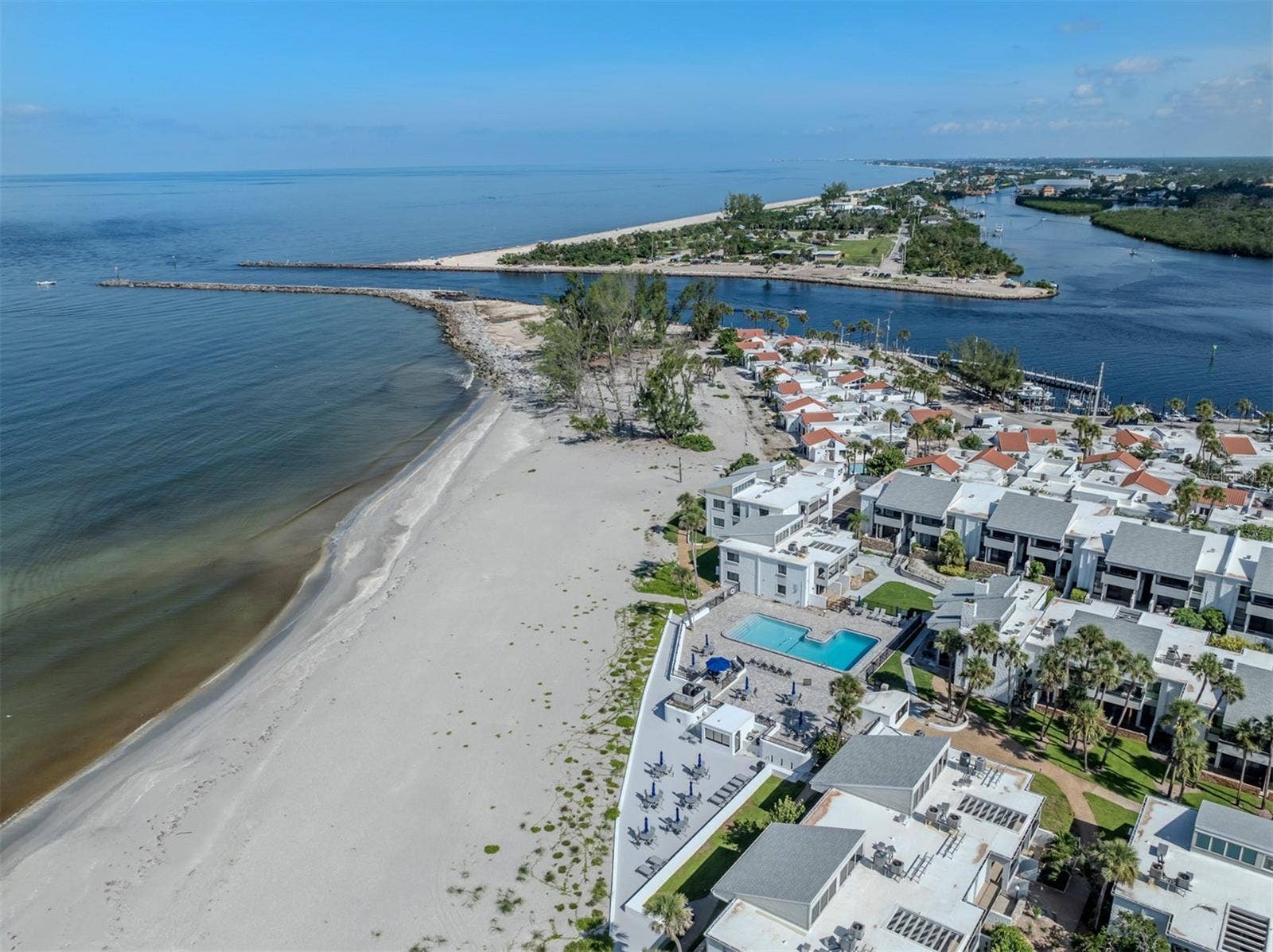 1555 TARPON CENTER DRIVE, #140, Venice, FL 34285