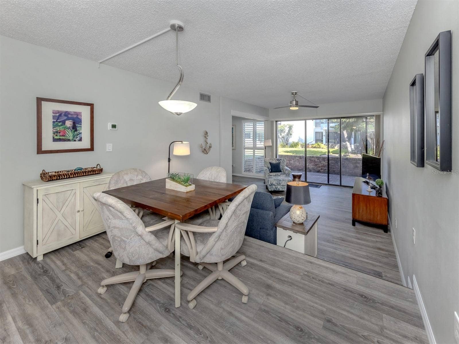 1555 TARPON CENTER DRIVE, #140, Venice, FL 34285