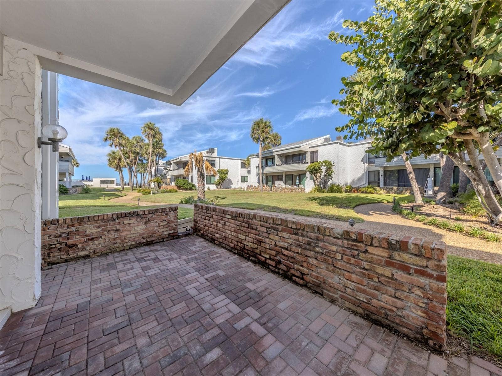 1555 TARPON CENTER DRIVE, #140, Venice, FL 34285