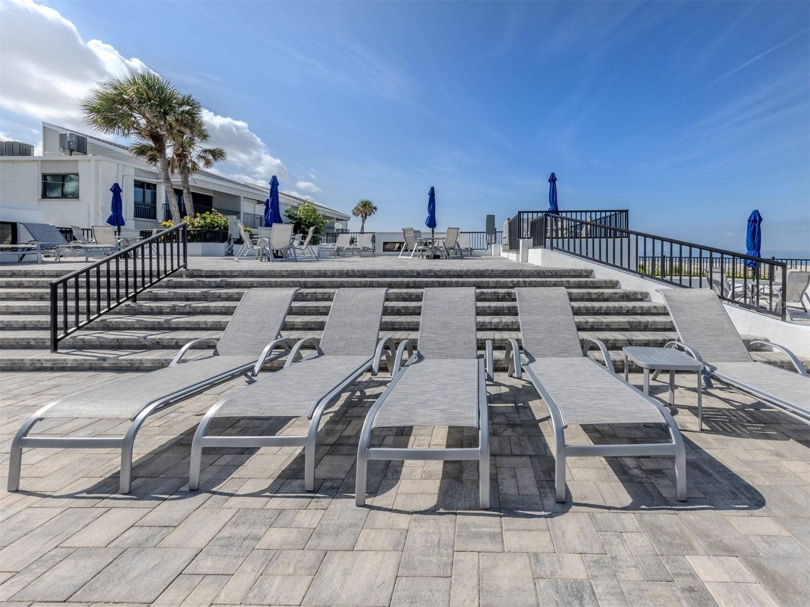 1555 TARPON CENTER DRIVE, #140, Venice, FL 34285