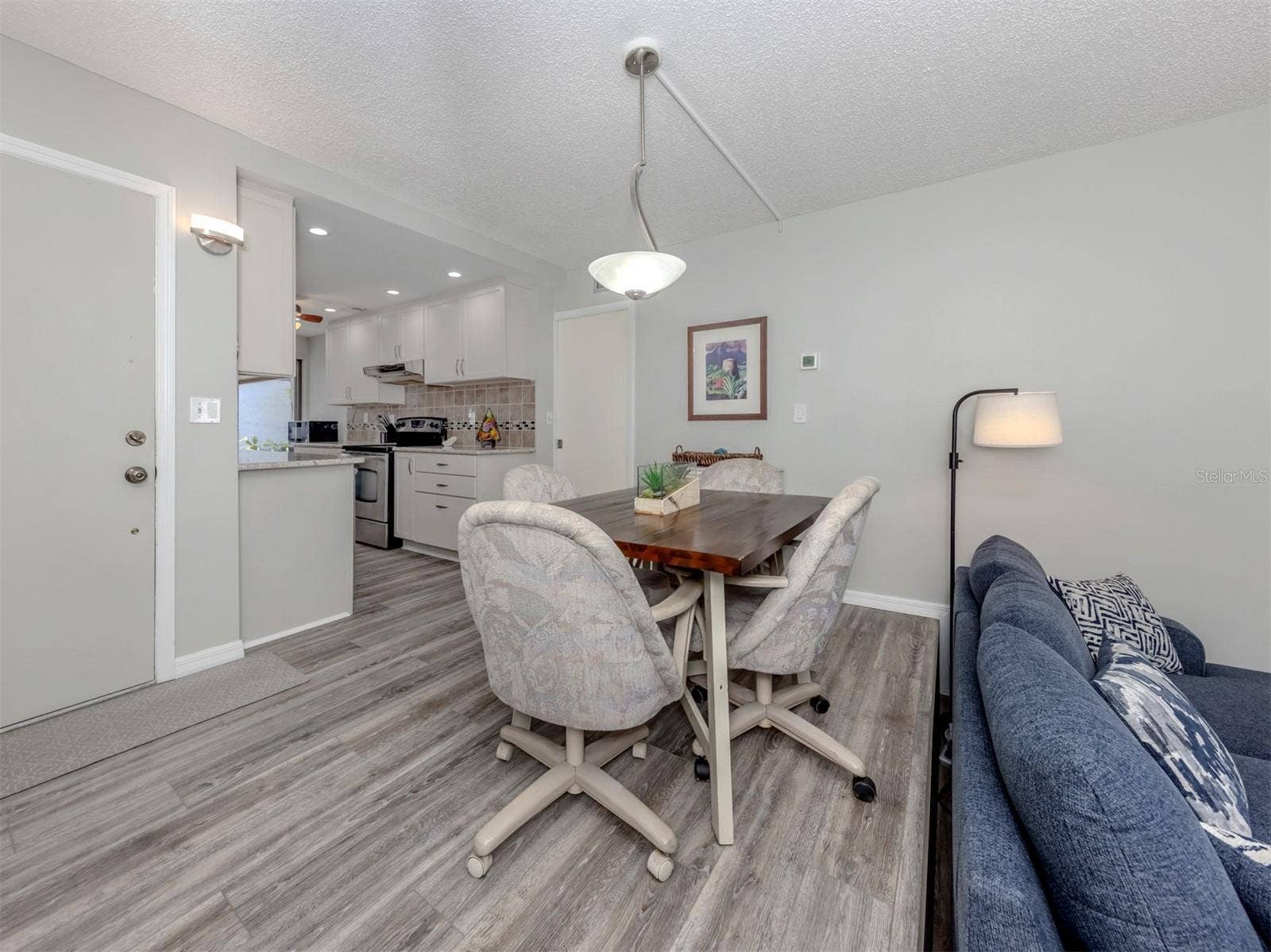 1555 TARPON CENTER DRIVE, #140, Venice, FL 34285