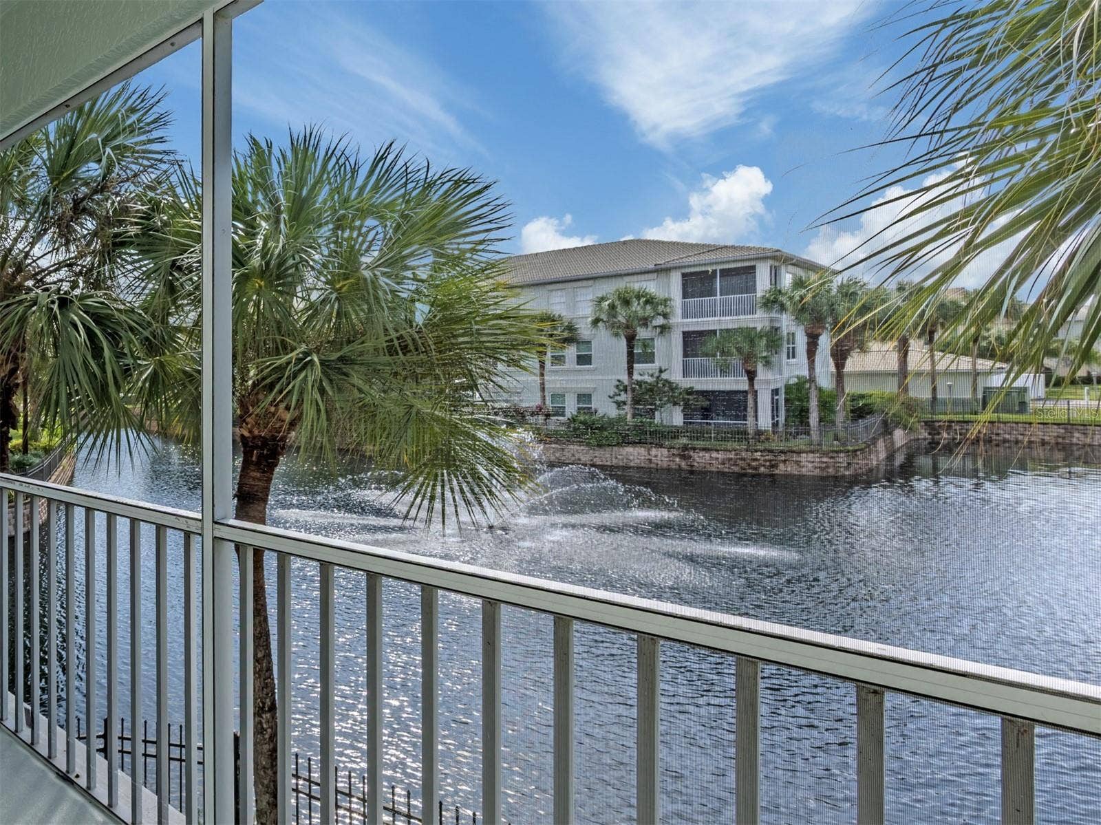 700 GARDENS EDGE DRIVE, #721, Venice, FL 34285