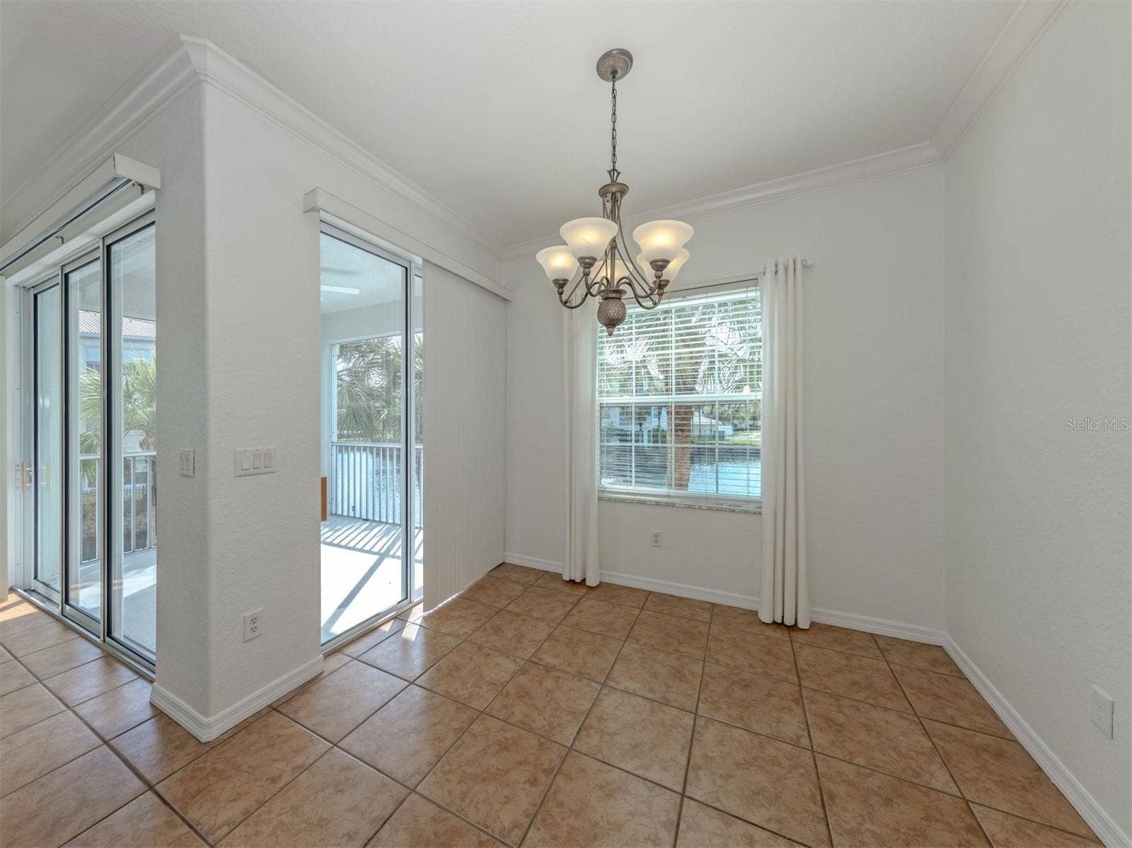 700 GARDENS EDGE DRIVE, #721, Venice, FL 34285