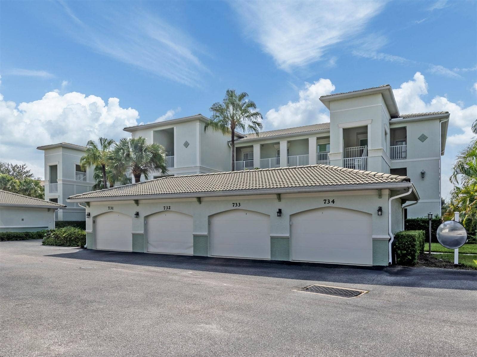 700 GARDENS EDGE DRIVE, #721, Venice, FL 34285